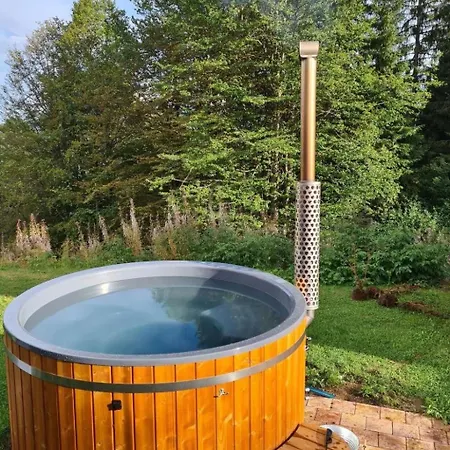Traumhafte Ferien Im Schwarzwald-chalet Perfekte Location Fuer Premium Somme By Interhome Neuglashutten