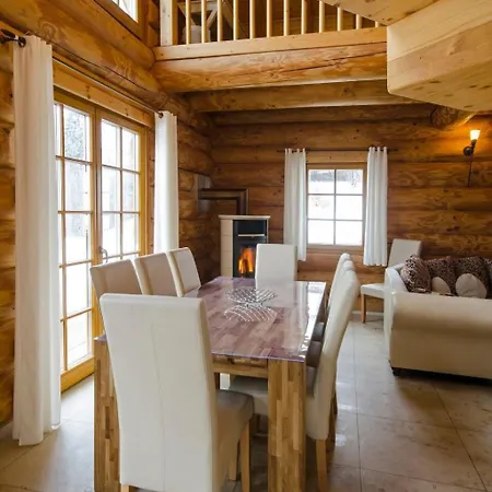 Traumhafte Ferien Im Schwarzwald-chalet Perfekte Location Fuer Premium Somme By Interhome Casa vacanze Neuglashutten