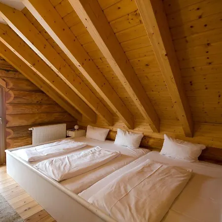 Traumhafte Ferien Im Schwarzwald-chalet Perfekte Location Fuer Premium Somme By Interhome