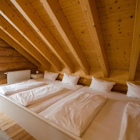 Traumhafte Ferien Im Schwarzwald-chalet Perfekte Location Fuer Premium Somme By Interhome Casa vacanze *