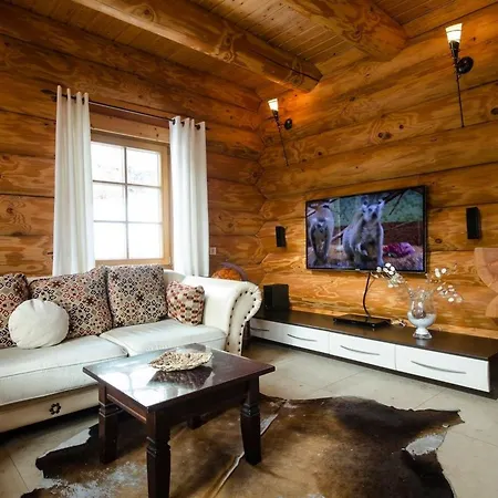 Traumhafte Ferien Im Schwarzwald-chalet Perfekte Location Fuer Premium Somme By Interhome *